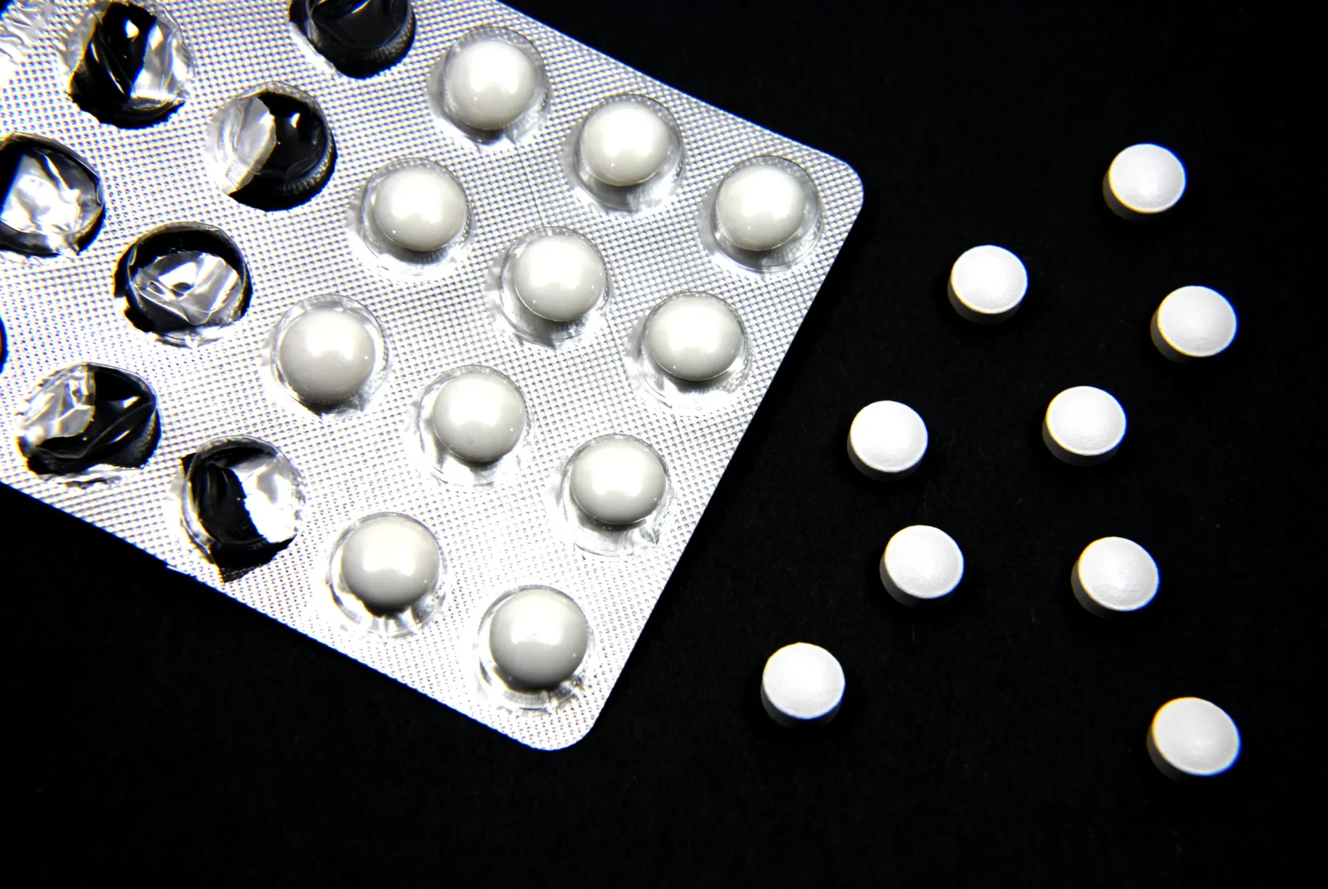 Ersättning med hormoner kan lindra parodontit