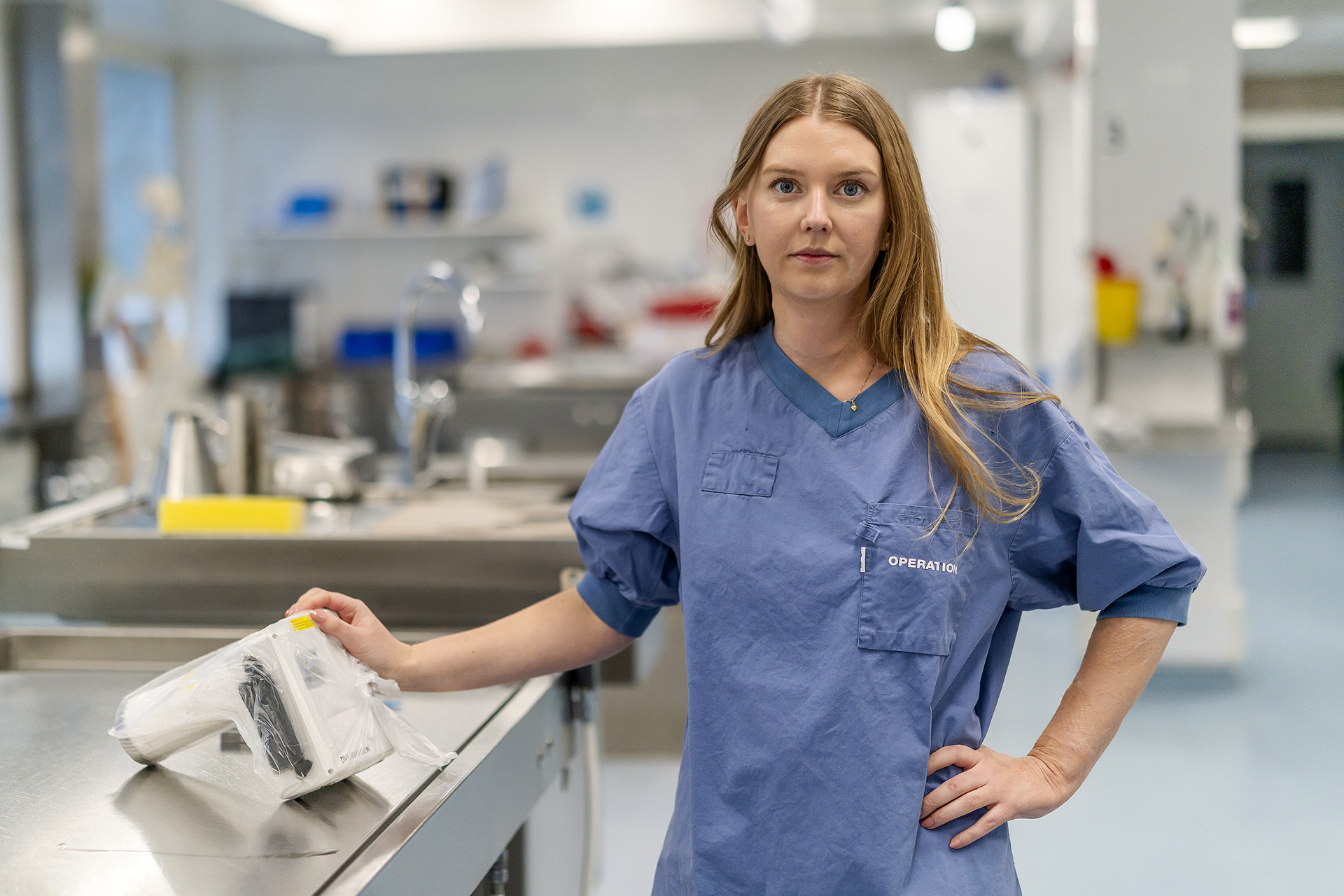 Hon identifierar döda med hjälp av tänder