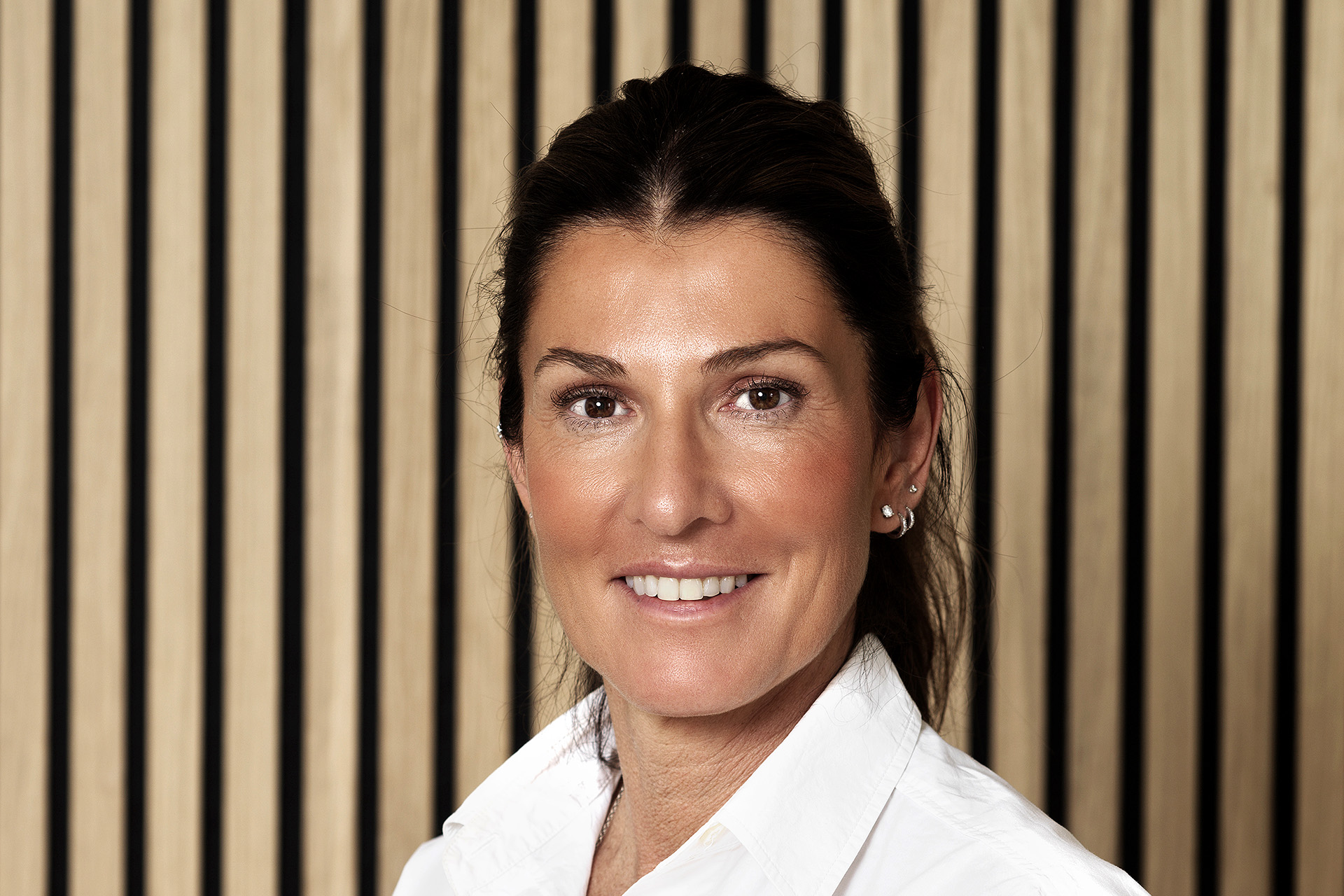 Hon utbyter kunskap med de bästa ortodontisterna